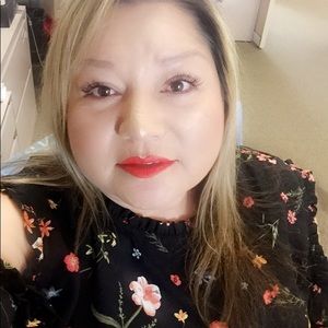 Meet your Posher, Miriam